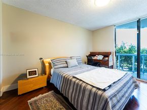 3640 Yacht Club Dr 305, Aventura FL 33180
