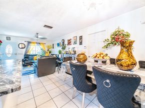 419 SW 80th Ave, Pompano Beach FL 33068