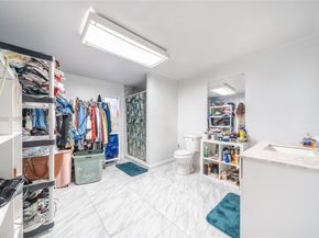 419 SW 80th Ave, Pompano Beach FL 33068