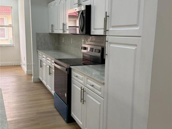 13166 SW 21st St, Miramar FL 33027