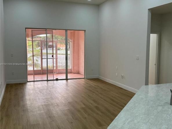 13166 SW 21st St, Miramar FL 33027