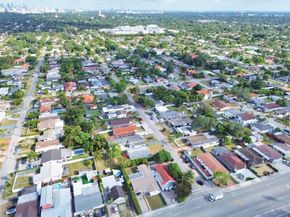 2845 SW 67th Ave, Miami FL 33155