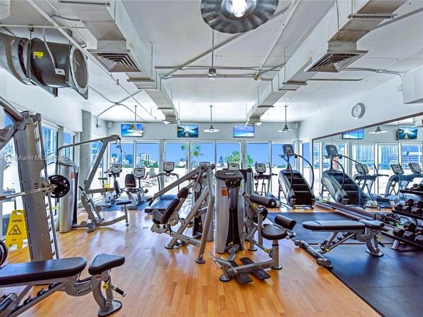 10 SW South River Dr 605, Miami FL 33130