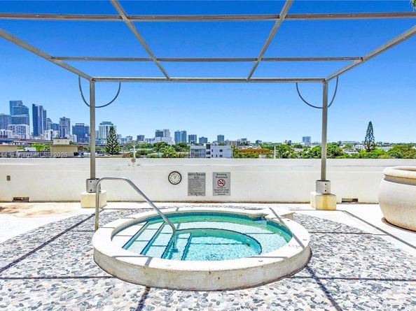 10 SW South River Dr 605, Miami FL 33130