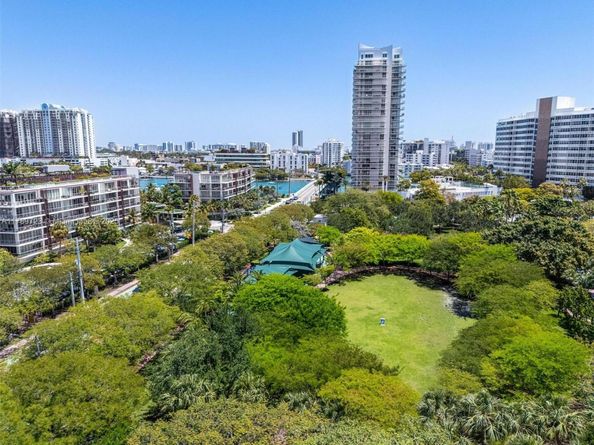 3 Island Ave 03C, Miami Beach FL 33139