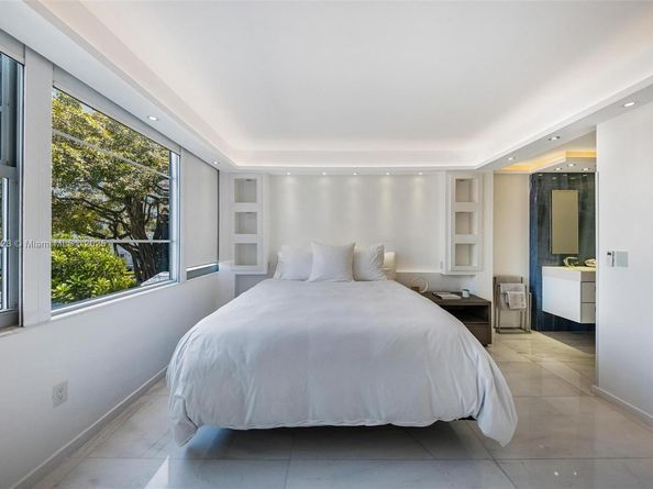 3 Island Ave 03C, Miami Beach FL 33139