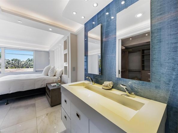 3 Island Ave 03C, Miami Beach FL 33139