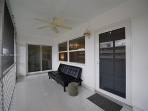 200 NE 12th Ave 6D, Hallandale Beach FL 33009