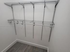 599 NW 33rd St, Miami FL 33127