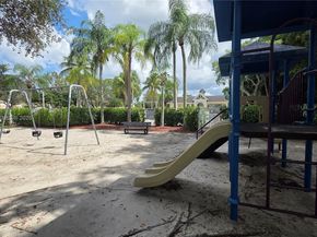 8066 Sanibel Dr 8066, Tamarac FL 33321