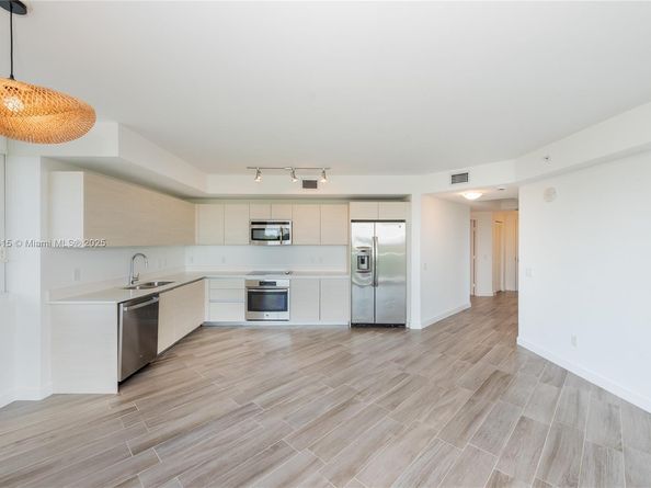 4250 Biscayne Blvd 501, Miami FL 33137