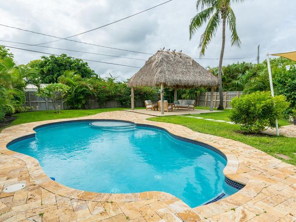 1621 NE 17TH Way, Fort Lauderdale FL 33305