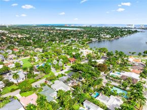 1302 Fillmore St, Hollywood FL 33019