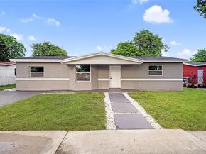 4290 NW 38th Ave, Lauderdale Lakes FL 33309