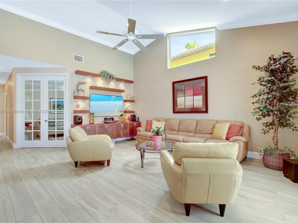 17511 SW 12th St, Pembroke Pines FL 33029