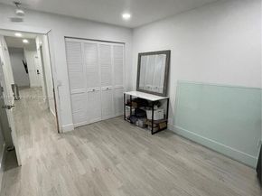 Undisclosed Address #A11954522, Boca Raton FL 33433