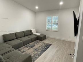 Undisclosed Address #A11954522, Boca Raton FL 33433