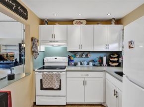 2791 N Pine Island Rd 205, Sunrise FL 33322
