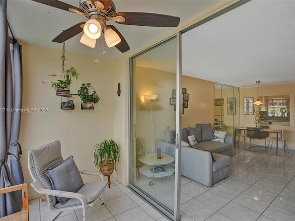 2791 N Pine Island Rd 205, Sunrise FL 33322