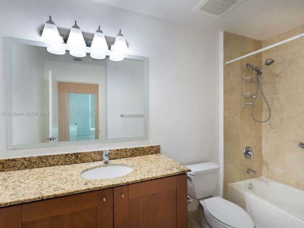 9055 SW 73rd Ct 707, Miami FL 33156