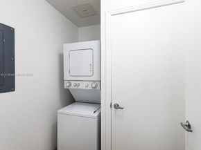 9055 SW 73rd Ct 707, Miami FL 33156