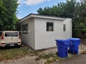 1925-1927 Rodman St, Hollywood FL 33020