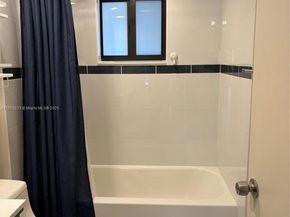 11527 SW 84th Ln, Miami FL 33173