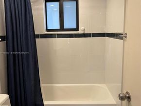 11527 SW 84th Ln, Miami FL 33173