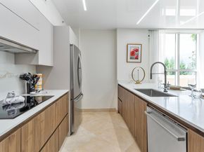 17555 Atlantic Blvd 508, Sunny Isles Beach FL 33160