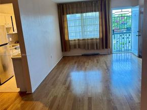 52 NE 204th St 32, Miami Gardens FL 33179