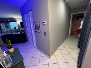 1327 Seagrape Cir, Weston FL 33326