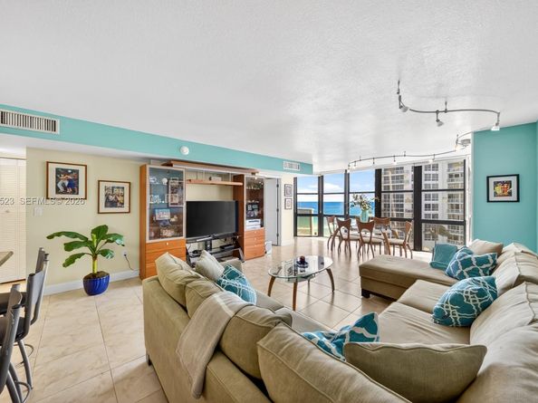 6423 Collins Ave 1204, Miami Beach FL 33141