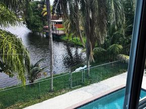 5343 NW 184th St, Miami Gardens FL 33055