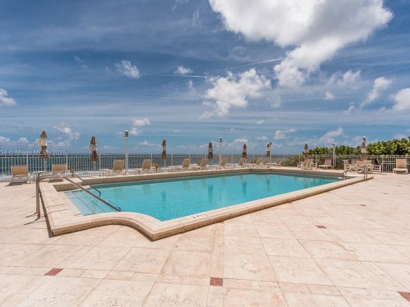 1200 S Ocean Blvd 17F, Boca Raton FL 33432