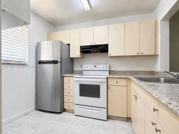 14925 SW 104th St 3104, Miami FL 33196