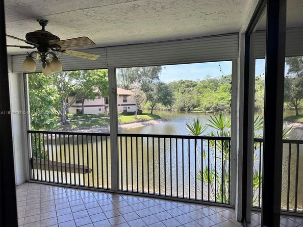 2526 N Carambola Cir N 1821, Coconut Creek FL 33066