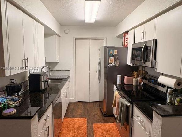 833 Riverside Dr 834, Coral Springs FL 33071