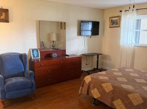 410 SE 2nd St 105, Hallandale Beach FL 33009