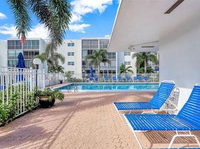 314 SE 10th St 103, Dania Beach FL 33004