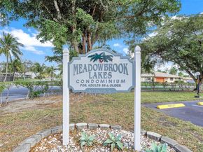 314 SE 10th St 103, Dania Beach FL 33004