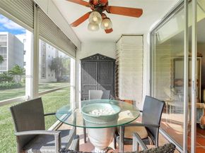 314 SE 10th St 103, Dania Beach FL 33004