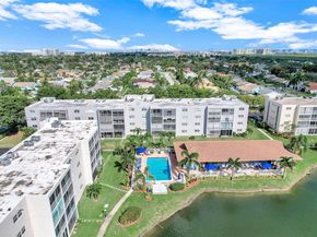 314 SE 10th St 103, Dania Beach FL 33004