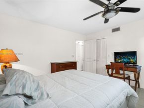 314 SE 10th St 103, Dania Beach FL 33004