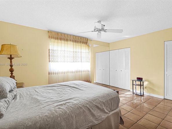 314 SE 10th St 103, Dania Beach FL 33004