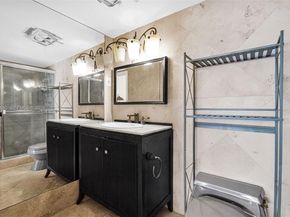 314 SE 10th St 103, Dania Beach FL 33004