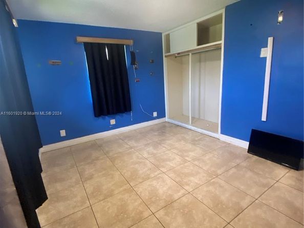 1926 Ramsey Dr, Lake Worth FL 33461