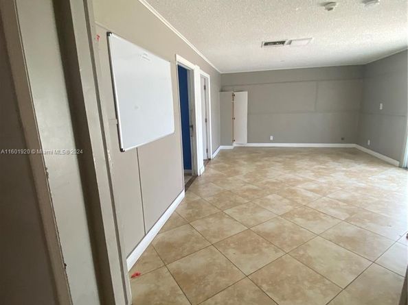 1926 Ramsey Dr, Lake Worth FL 33461