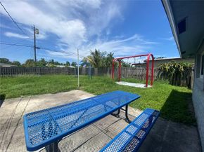 1926 Ramsey Dr, Lake Worth FL 33461