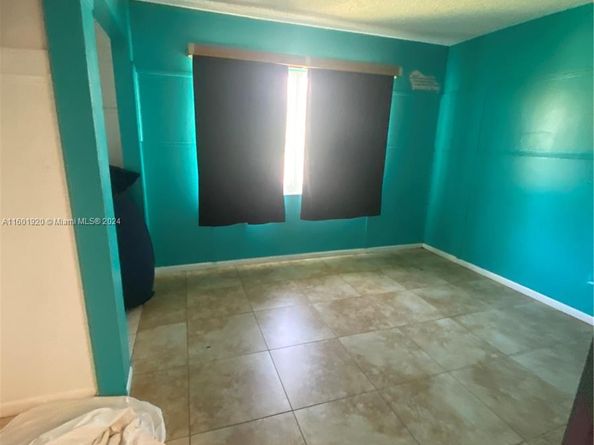1926 Ramsey Dr, Lake Worth FL 33461