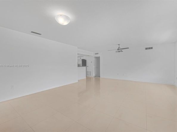 3202 SW 3rd St, Miami FL 33135